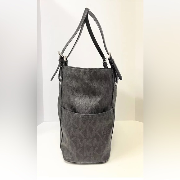 Michael Kors Jet Set Monogram Signature Logo Tote - Black - Picture 3 of 8